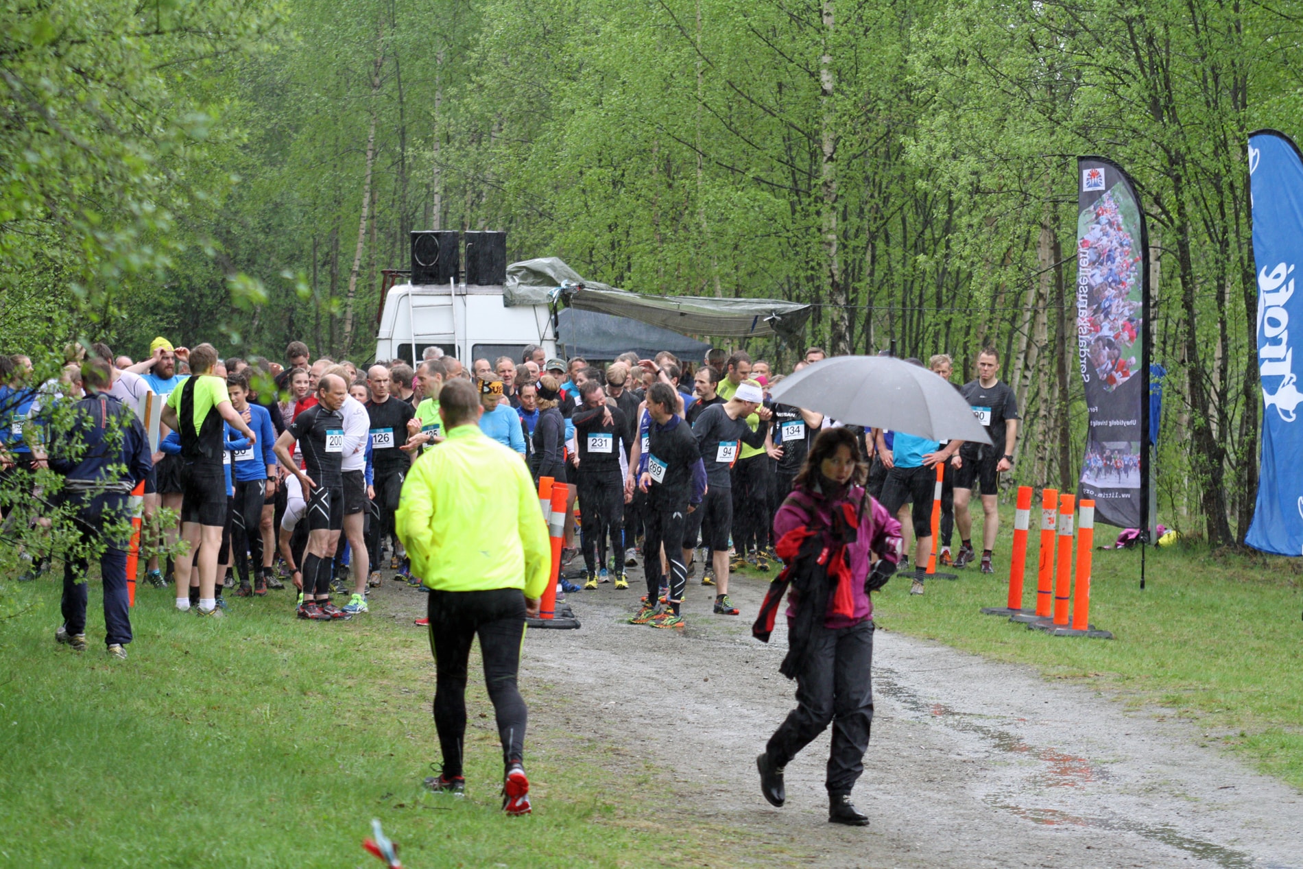 Flom i Gudbrandsdalen og ikke alle kom fram til start, men løp ble det.